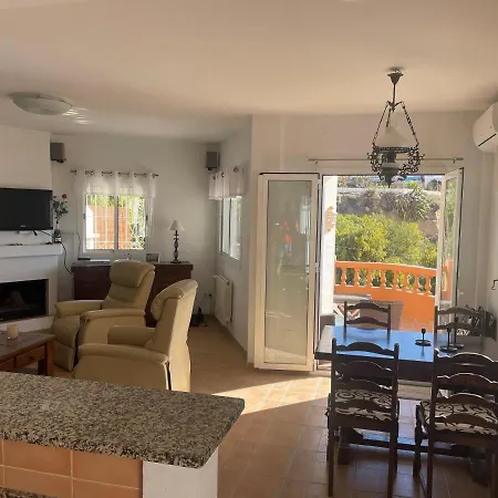 Eden Villa *